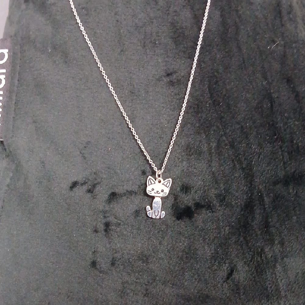 Silver Cat Pendant Necklace